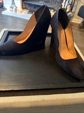 Express Black Suede Women's Wedge Pumps